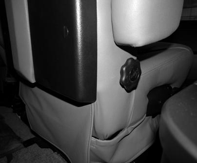 NOTE: Seat must be facing forward before lowering. Failure to comply may result in damage to the seat. 2. Assure the ignition key is in the Accessory position. 3.