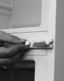 Remove all door furniture and all loose items/fittings from inside the fridge freezer.