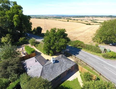 Three Cars Highly Desirable Hill Top Village Easy Access for Melton Mowbray, Oakham and Leicester Only 200 metres Walking Distance from Extremely Popular Gastro Pub Asking Price: 265,000 The Old