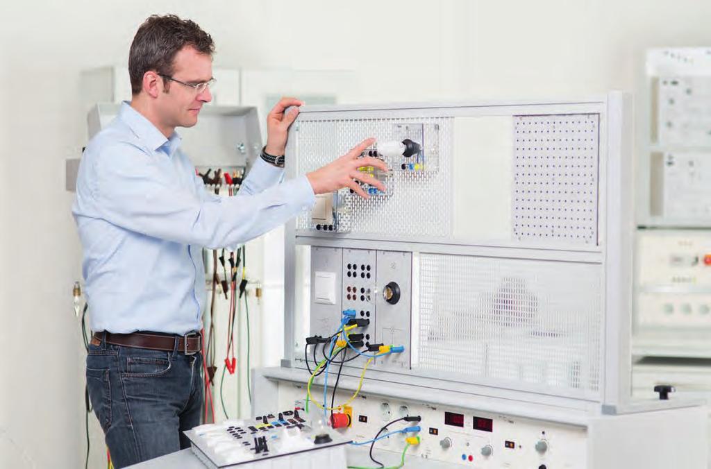 TRAINING PANEL, COMPONENT PANEL OR TRAINING BOX? In this chapter we would like you to get familiar with our training systems for installation technology.
