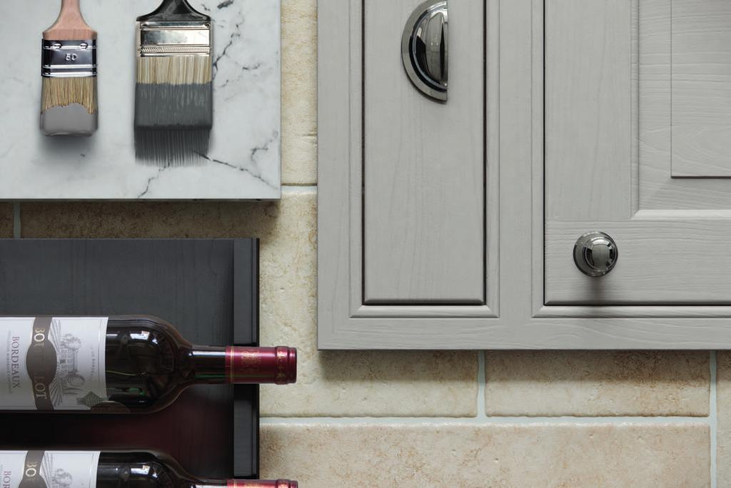 Get the Look Featured paint colour: Slate Grey & Light Grey (see page 14) Featured handle: Ha97 & Ha112 (see pages 90-91) Featured worktop: