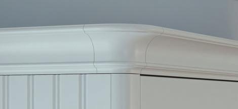 102 ACCESSORIES 103 Accessories From cornices and
