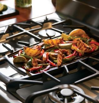circulates heated air DUAL BROIL Broil meats, fruits and veggies Faster