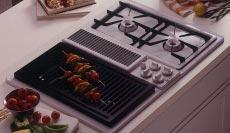 gas cooktop Fixed standard gas burners (right side) Left side accepts optional cooking modules Shown with optional Grill module JXGG89.
