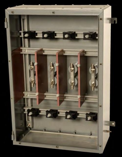 MEIUM & IG VOLTAGE ENCLOSURES MJB The MJB range provides a simple, low cost but effective solution for the connection of high voltage cables.