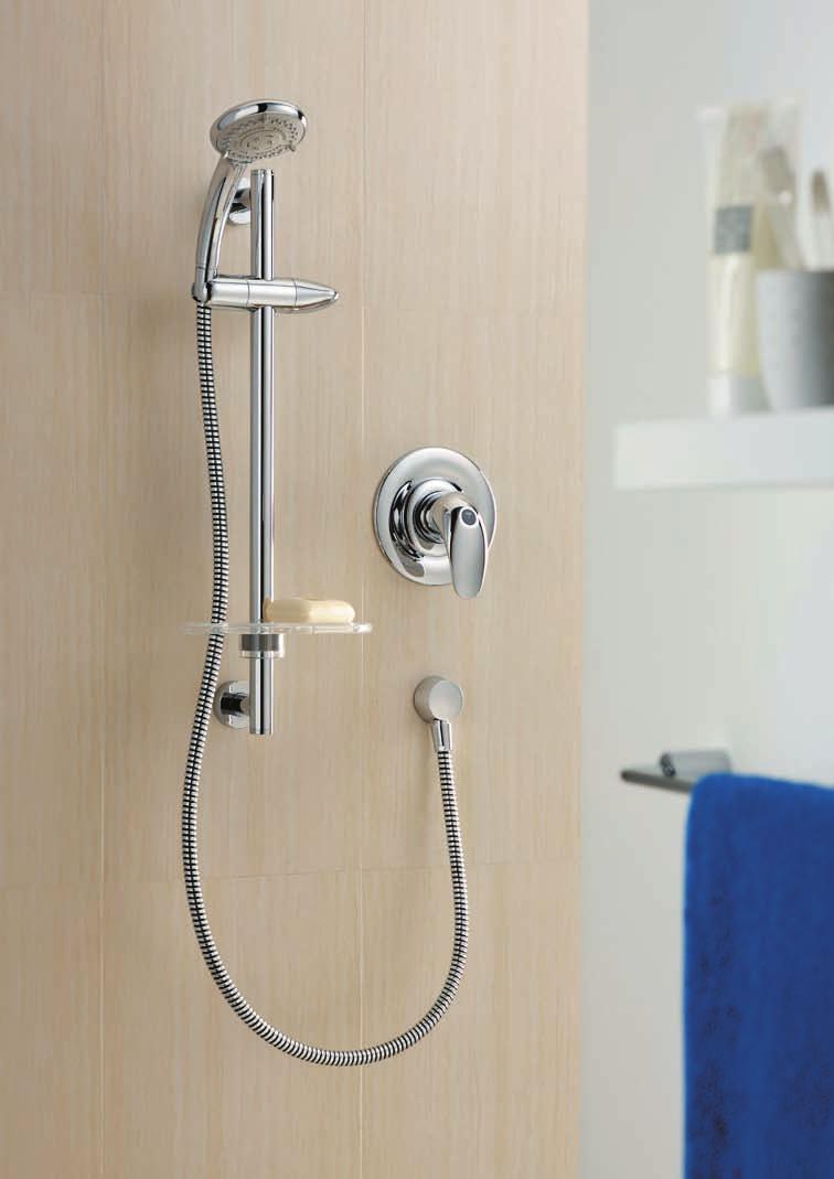 Trevi Shower packs - Manual Page 40 2 Blend shower packs Utilising a single lever that controls the water fl ow and mixes hot and cold water to the temperature that you