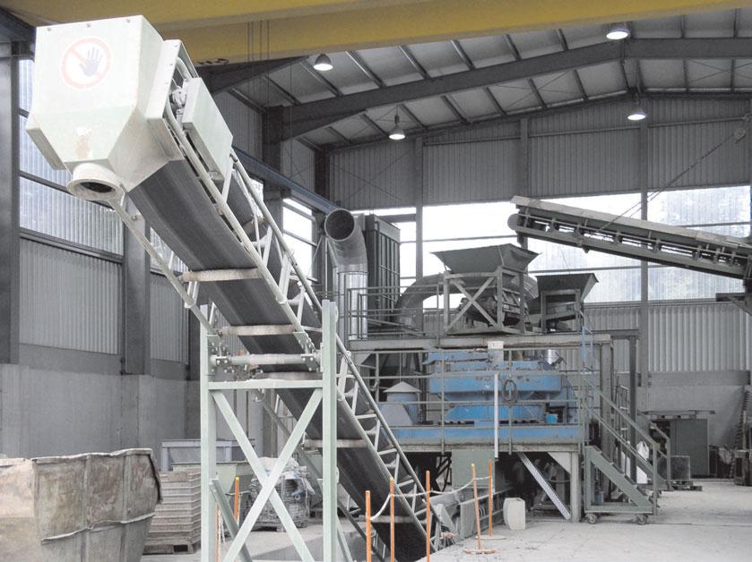 BHS Crushing Test Centre in Sonthofen BHS Product Range: How to find us: Mixer Twin-Shaft Batch Mixer Twin-Shaft Continuous Mixer Single-Shaft Continuous Mixer Mixing Plants Mobile Concrete Plants