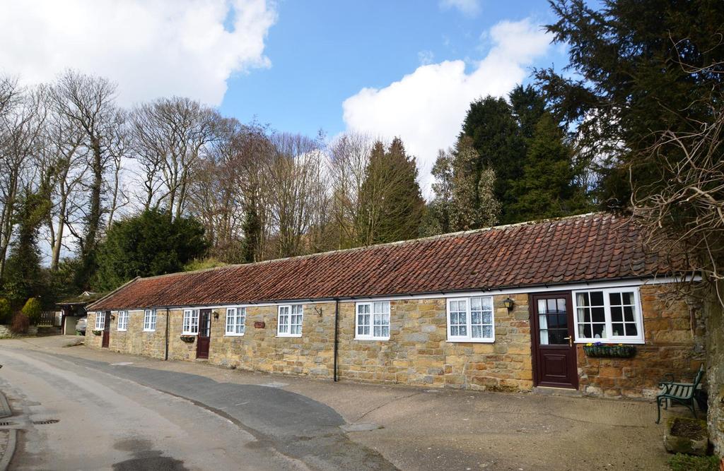 EAST FARM HOLIDAY COTTAGES