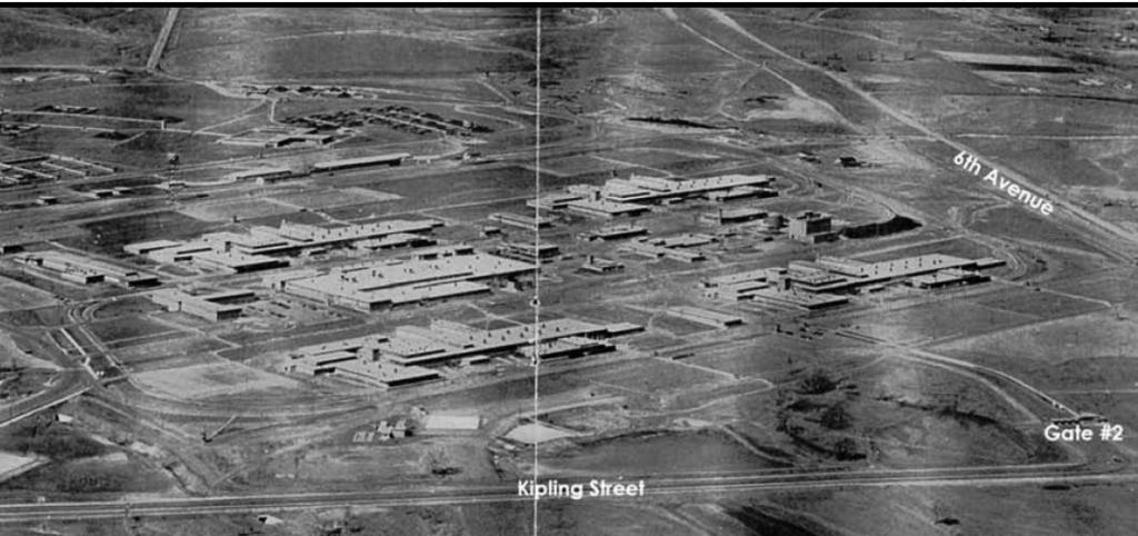 Land Use Site History Denver Ordnance Plant, 1943 Prior to 1940, the land currently occupied by the Federal Center was used for agriculture and ranching purposes and was known as Downing Ranch.