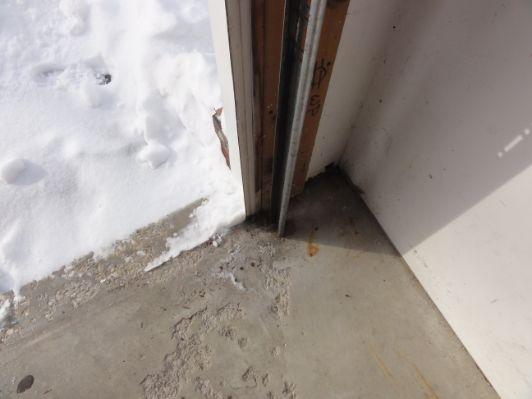4. Floors 5. Vehicle Door The garage floor appeared to be in serviceable condition at the time of the inspection. The inspector observed no deficiencies when inspecting the overhead vehicle doors.