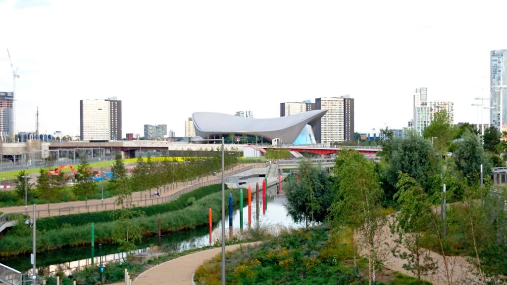 7. CARPENTERS LOCK TO LONDON AQUATICS CENTRE: This is identified as a key view because it is an important visual link that contributes to a sense of place by capturing the Waterworks River, Stratford