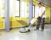 Scrubbing, spray cleaning and polishing of hard floors, for example, are handled efficiently and quickly.