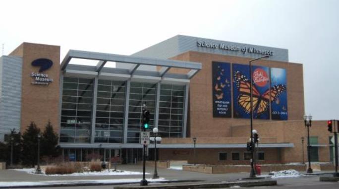 Heat Recovery Science Museum of Minnesota Utilized Dedicated Heat Recovery Over 75% improvement in heating cost Savings of nearly