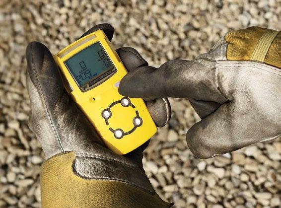 H 2 S, CO, O 2, LEL Multi-gas made easier The easy to wear, slim and compact GasAlertMicroClip provides affordable protection from atmospheric gas hazards and extended battery life, especially in