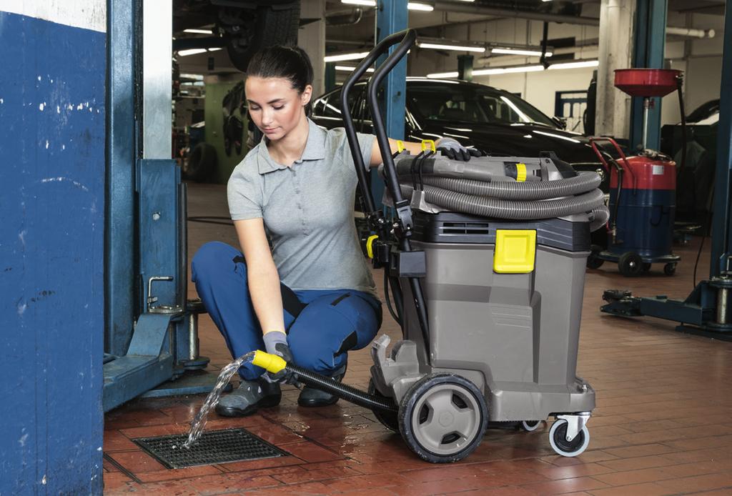 Make way for high performance Our Tact vacuum cleaners come with suction hoses with 35 mm inner diameter (DN 35) as standard.