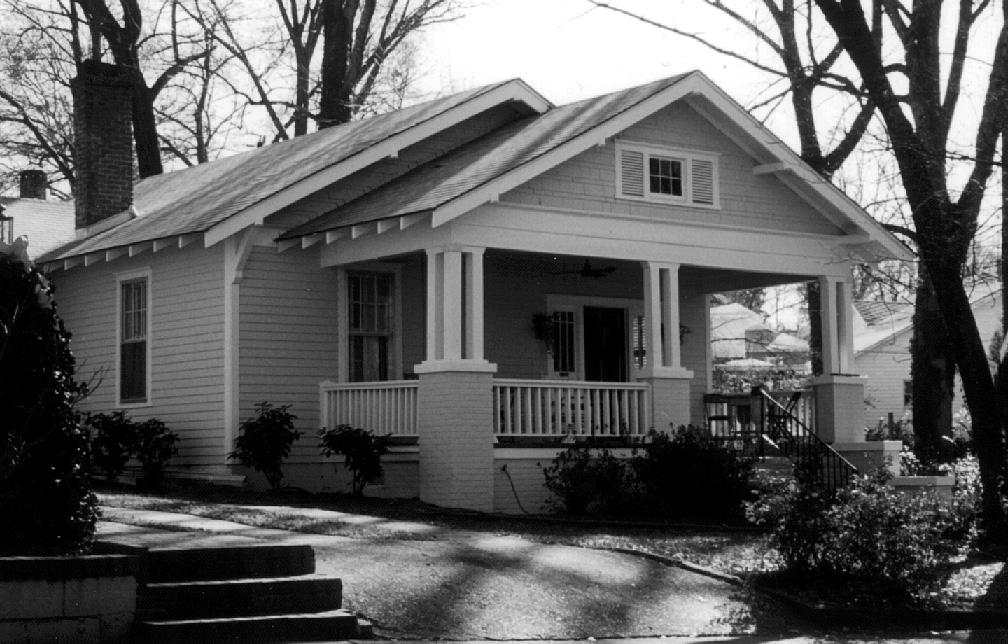 City of Georgetown Policy: Maintain a porch and its character-defining features. Historically, porches were popular features in residential designs.