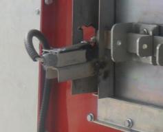 EMERGENCY STOP In the general system, urgent button is used for electrical