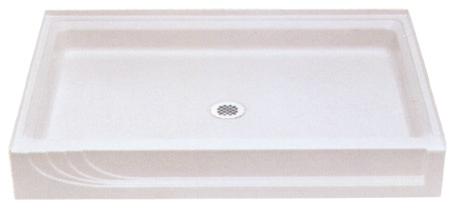 379024 Shower Stall 374115 Drain Shower Pan Beveled inside perimeter lets water from the walls fl ow back into pan. New design also adds strength. 32" x 32".