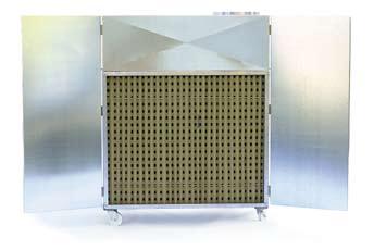 This spray wall can be equipped with a triple filter system (optional, already set up at the factory for upgrade).