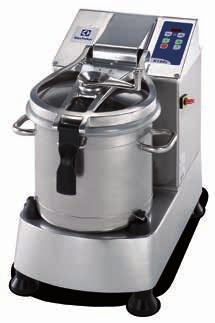 a matter of seconds without risk of heating or altering the products Large bowl capacities (e.