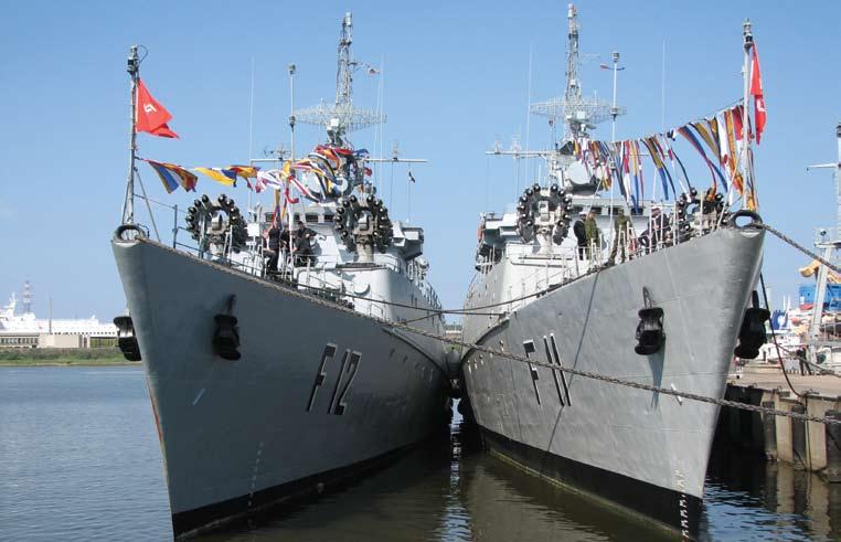 Fregatos pasiruošusios pasitikti Karinių jūrų pajėgų