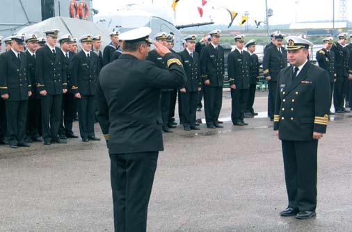 2004-12-17 KJP Karo laivų flotilės štabe įvyko Danijos lėšomis įkurto instruktorių kursų centro perdavimas Lietuvos KJP.