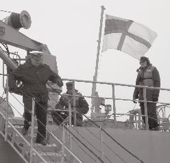 Kartu su laivo įgula į Klaipėdą atplaukė ir Lenkijos KJP mokymo centro vadas viceadmirolas Maciejus Węglewskis.