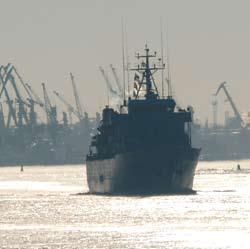 2007-07-30/08-02 šalies pajūryje Lietuvos karinių jūrų pajėgų vadovavimo ir aprūpinimo laivas Jotvingis (N42) dalyvavo tarptautinėse karinių orlaivių įgulų išsigelbėjimo pratybose Baltic Bikini 2007.