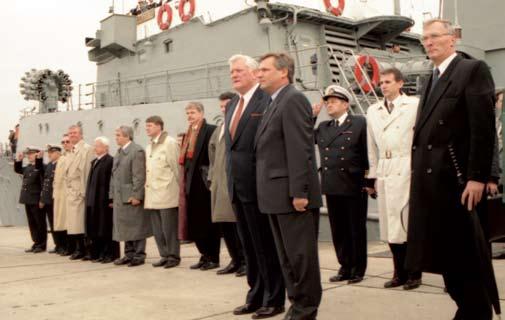 1996-08-26/28 KJP vadas kmdr. Raimundas Baltuška pagal bendradarbiavimo planą dalyvavo Danijos-Baltijos valstybių štabų pokalbiuose Kopenhagoje (Danijos Karalystė).