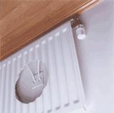 Once the plasterboard is installed the pipes are passed through the Speedfit Radiator Outlet Plate (Part No JG-ROP) to exit plasterboard without creating unsightly holes.
