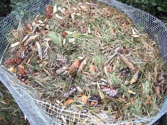 This method requires very little work, but it will take much longer to get finished compost (5-12 months vs. 1-3 months for the active method).