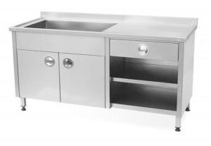 lumens It can resist pressures up to 6 bars Work table with cupboards and drawers The table is