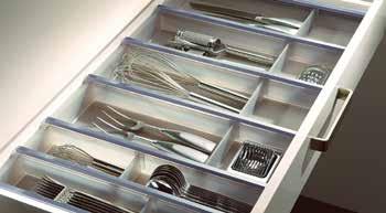 DRAWER INSERTS CUISIO CUTLERY TRAY FOR ALTO DRAWERS END PANEL 8 73 > > Area of application: For use on the side of drawer inserts, when the drawer is wider than the cutlery insert and only one insert