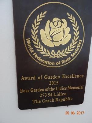 The rose garden was awarded the title Rose Garden of Excellence by the World Federation of Rose Societies in 2015 in Lyon.