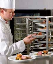 The banquet system makes it quick and easy to serve hot food to everyone as the plated meals are taken from the combi oven directly to the serving area.