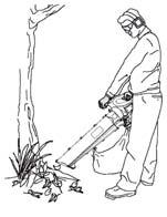 Sweep from side to side with the nozzle several inches above the ground. Slowly advance, keeping the accumulated debris pile in front of you. (Fig. 18, Fig.