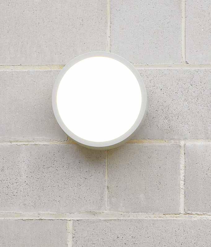 . lux Tino Small round exterior wall bracket in silver.