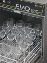One touch operation with Soft-start feature to protect glassware and reduce up-turning of plastics Requires only 2 litres of water per cycle, ensuring lower energy, water,