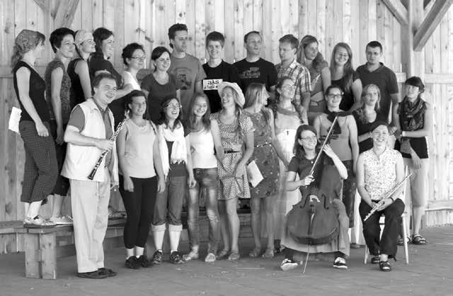 Tikëjimas ir gyvenimas nalais. Po Mag+s Slovakijoje apie fotografavimą išmanau kur kas daugiau. Savaitės pabaigoje prasidėjo Slovakijos jaunimo dienos. Į Ružomberoką suvažiavo apie 3 tūkst.