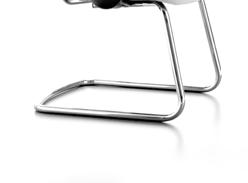 The ergonomically shaped seat, can be specified with an adjustable depth