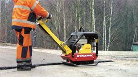 compaction. A reversible tamper allows the operator to move back and forth over the area he is compacting. Photo: Dynapac Dynapac's LG machines can compact both asphalt and granular soils.