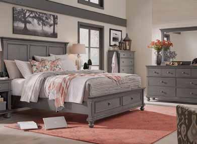 reminiscent of the 18th century. Includes queen bed, 9-drawer dresser and beveled arch mirror.