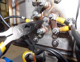 Remove the probe in the thermowell located in