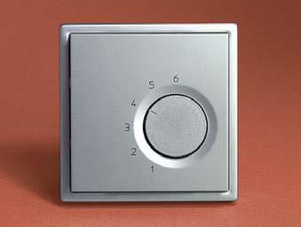 Deluxe dial-tpe thermostat Timeclock option 4 deluxe dial-tpe Finished in brushed aluminium, these exclusive low-profile, eas-to-use offer modern minimalist stle.