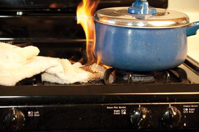 Study confirms cooking, smoking are top causes of house fires September 26, 2012 Written by Mahendra Wijayasinghe Canadian fire statistics are elusive: the last available analysis of nationwide fire
