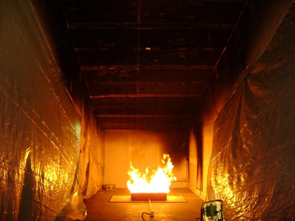 The time to alarm and variation of the corner fire tests are generally very similar to the side fires.