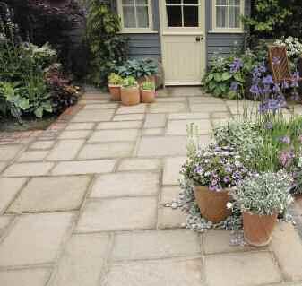 Create pathways and wonderful focal areas, or for larger areas use multiple Patio Packs. Available in 2 colours, Old Gold (inset) and Millbank. See page 34 for more information.