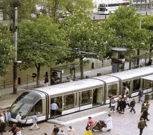 phased implementation of rapid transit network Phase 1 2003-2006 Phase 2 (BRT & Subway