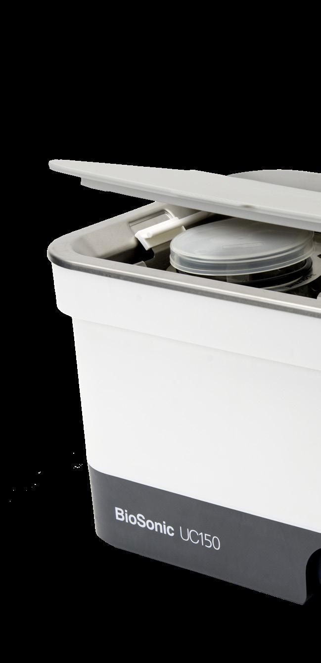 TRUSTED FEATURES MAXIMIZED COUNTER SPACE The BioSonic UC150 can sit directly on the countertop or be recessed.