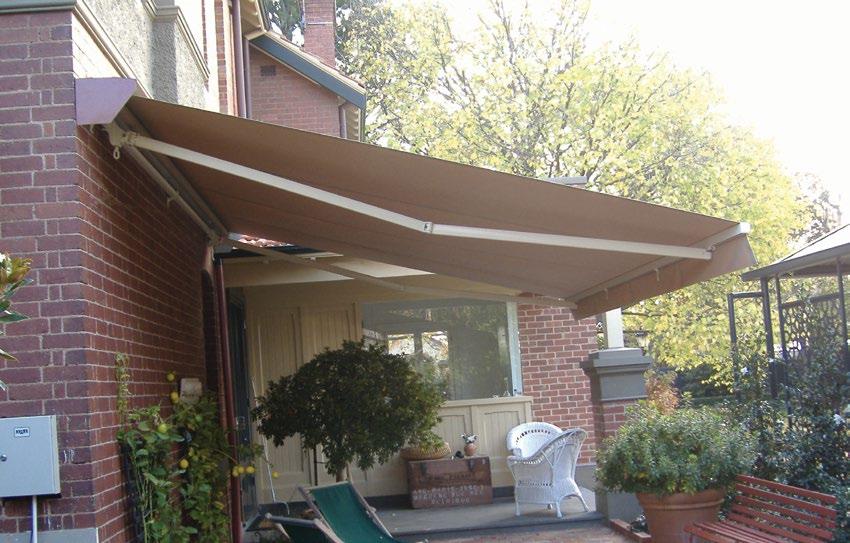 FOLDING ARM AWNINGS Folding Arm Awnings allow so many options. Create an entertaining area which is protected from the sun all year round.